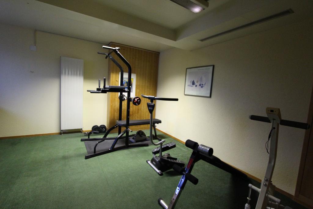 Les Frenes Apartment เลแซ็ง ภายนอก รูปภาพ